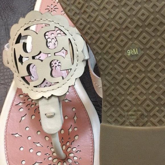 NEW Tory Burch Miller Scallop Sandals - Picture 8 of 8